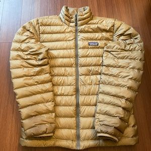 Gold men’s Patagonia jacket
